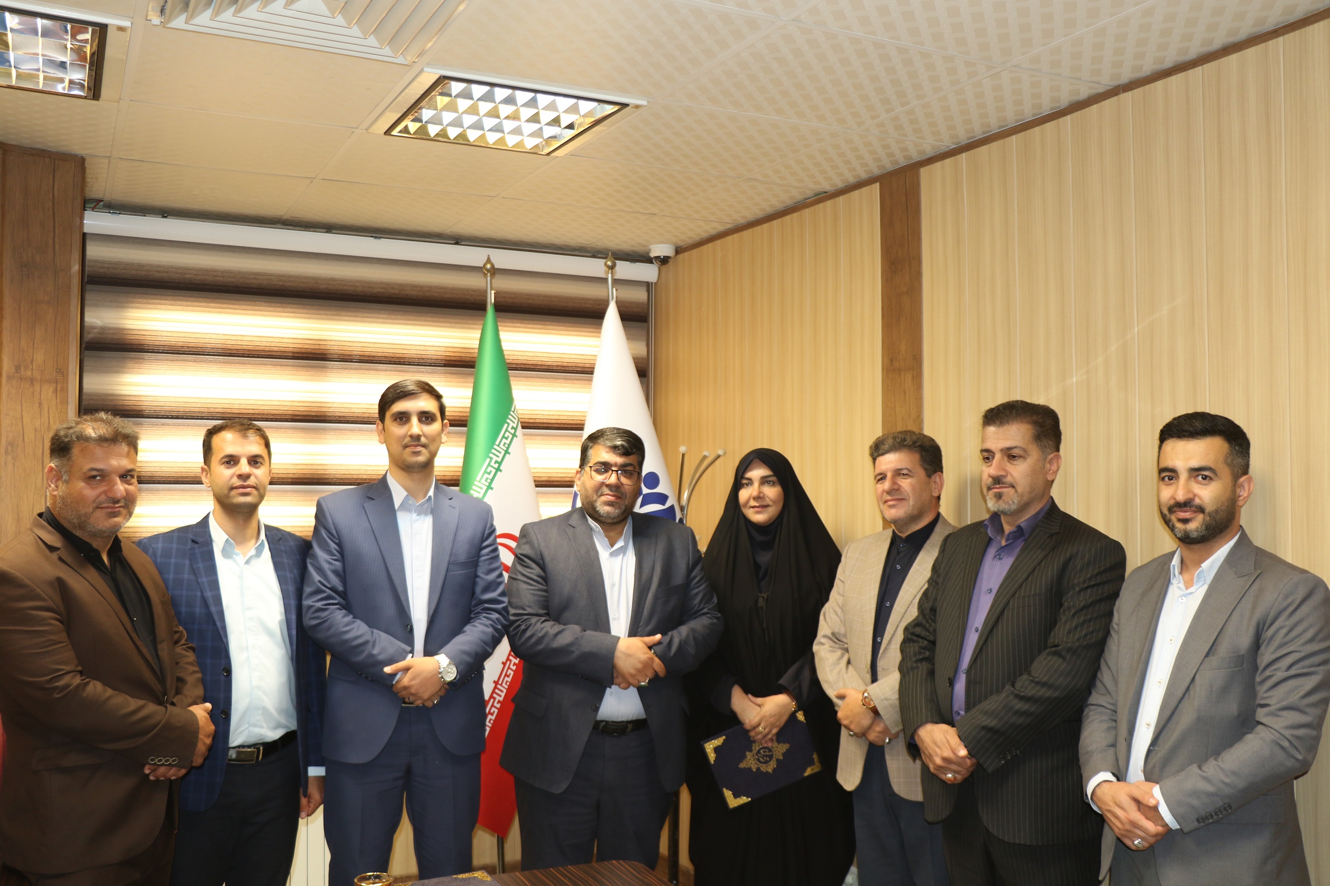 دیدار صمیمی بخشدار گلستان با شورای اسلامی شهر صالحیه بمناسبت روز ملی شوراها